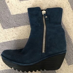 Fly London blue suede boots size 8